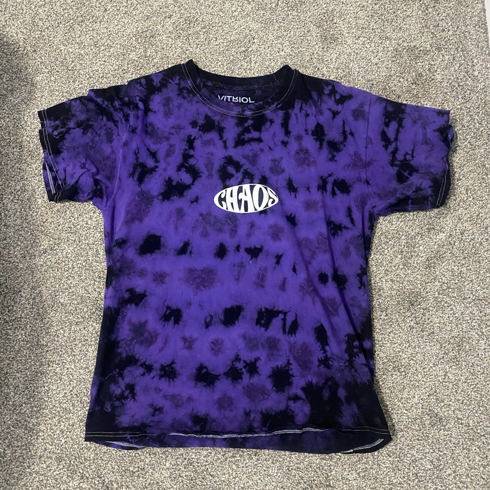 Vitriol, Large purple shirt